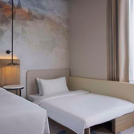 Hilton Garden Inn Dubai Business Bay Szoba fotó