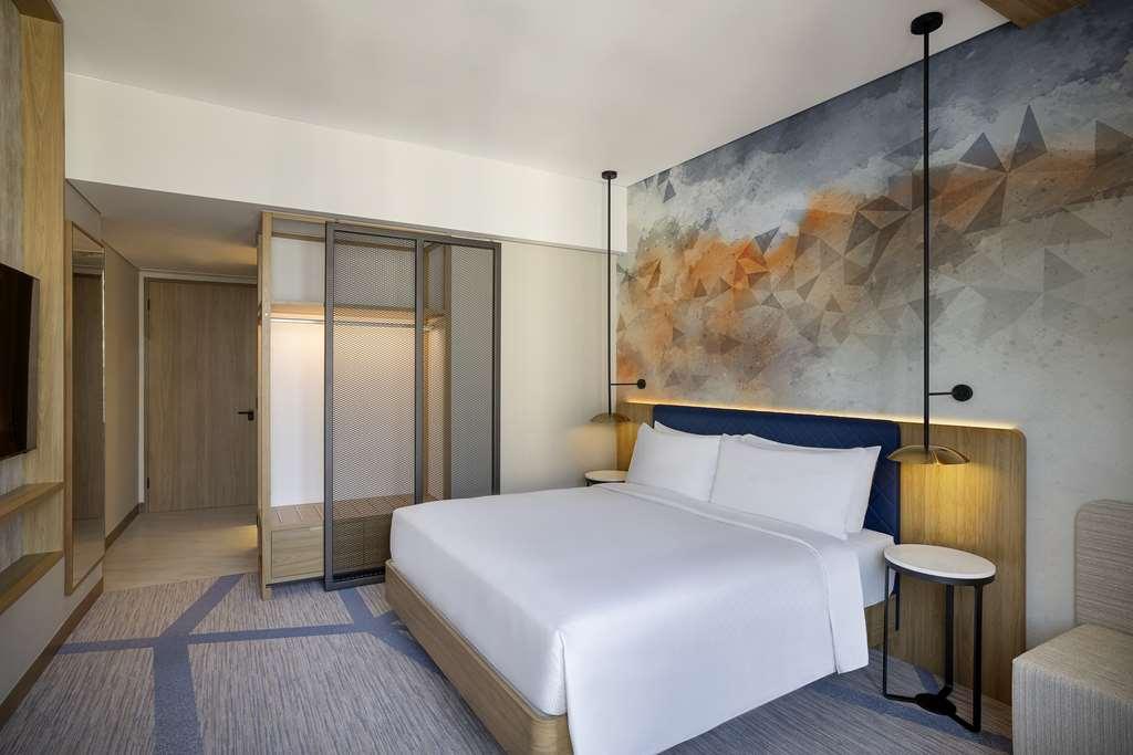 Hilton Garden Inn Dubai Business Bay Szoba fotó