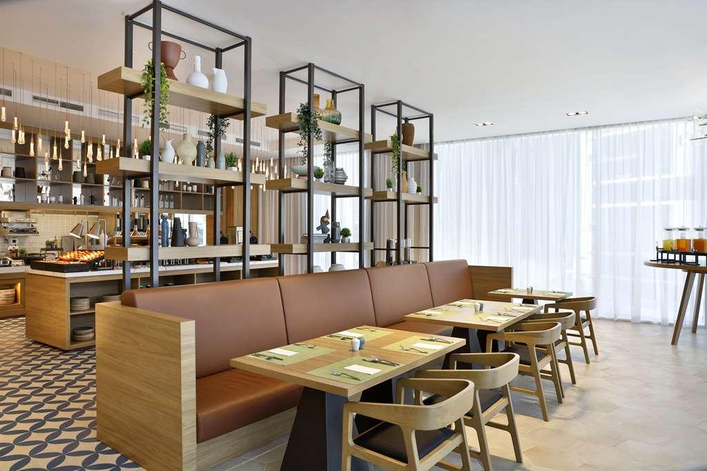 Hilton Garden Inn Dubai Business Bay Étterem fotó